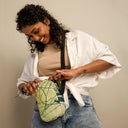 B&G Afghan Wire 1 crossbody bag