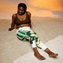 AIFFIA Poka Yoga WHT Capri Leggings