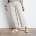 B&G Afghan Wire WHT Women's slides